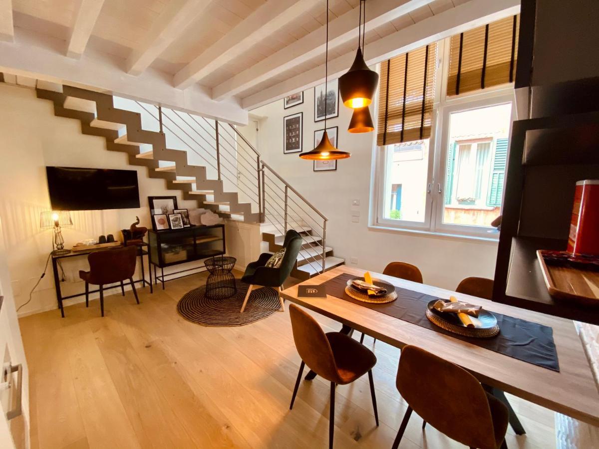 Volto Corte Farina Apartments - Luxury Lofts 维罗纳 外观 照片