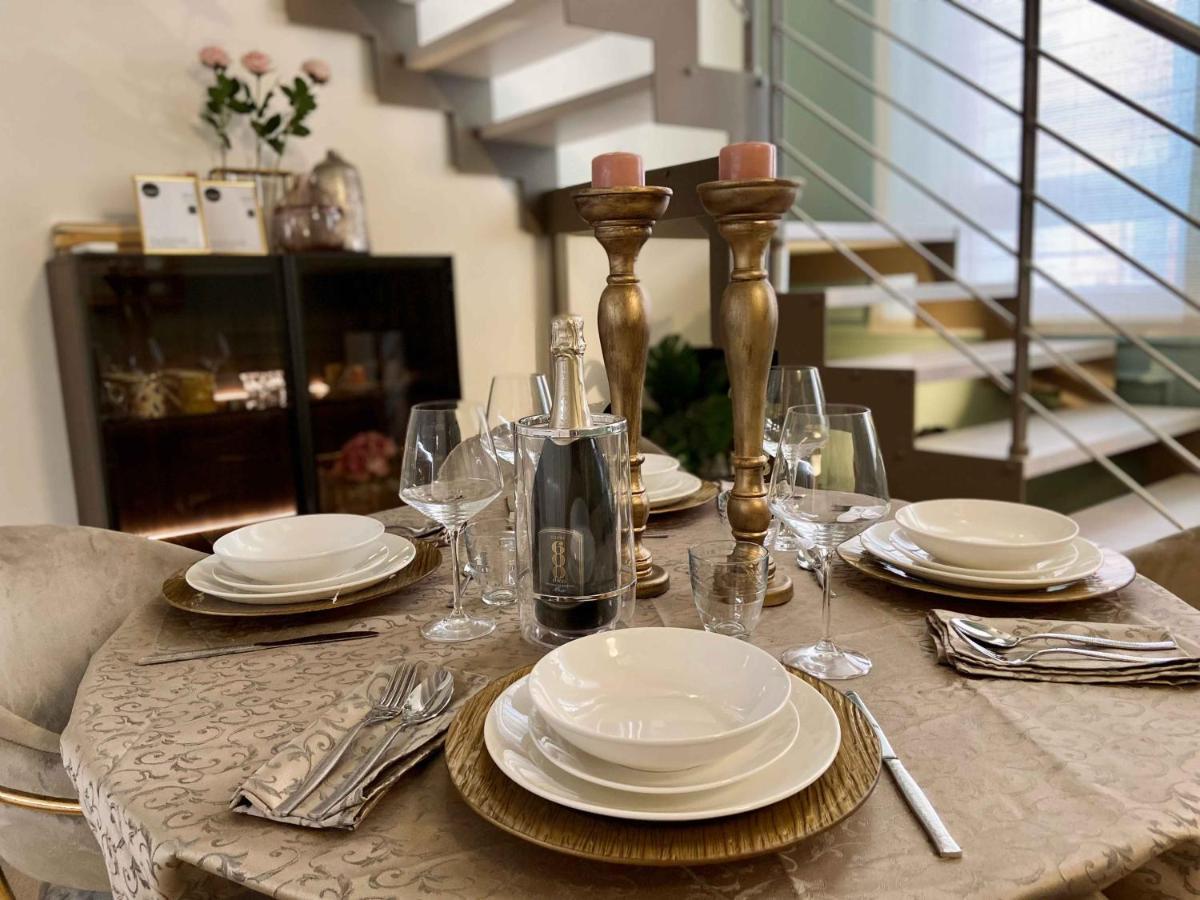 Volto Corte Farina Apartments - Luxury Lofts 维罗纳 外观 照片